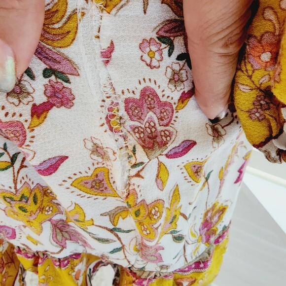 RACHEL ZOE V NECK BALLOON SLEEVE FLORAL SIZE MED - Picture 4 of 10